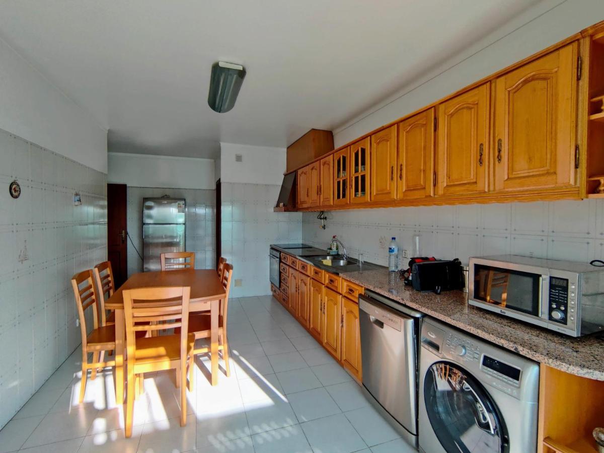 Half Way Nazare - Fatima Apartment Marrazes Luaran gambar